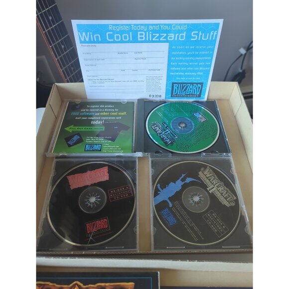 WarCraft Battle Chest (Windows PC/Mac) 1996 3 CD set with guides - Picture 3 of 5